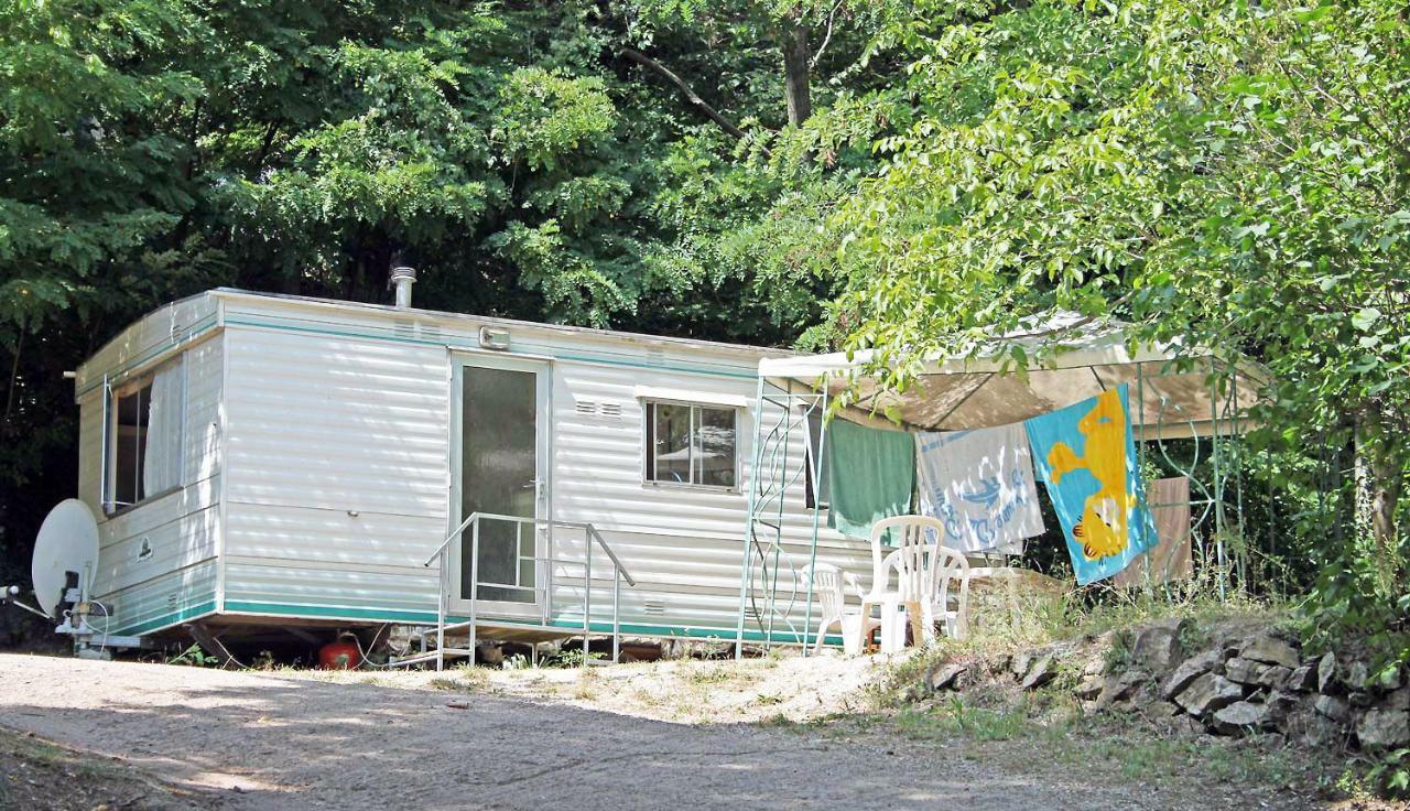 Camping Le P'Tit Bonheur Escaro Luaran gambar