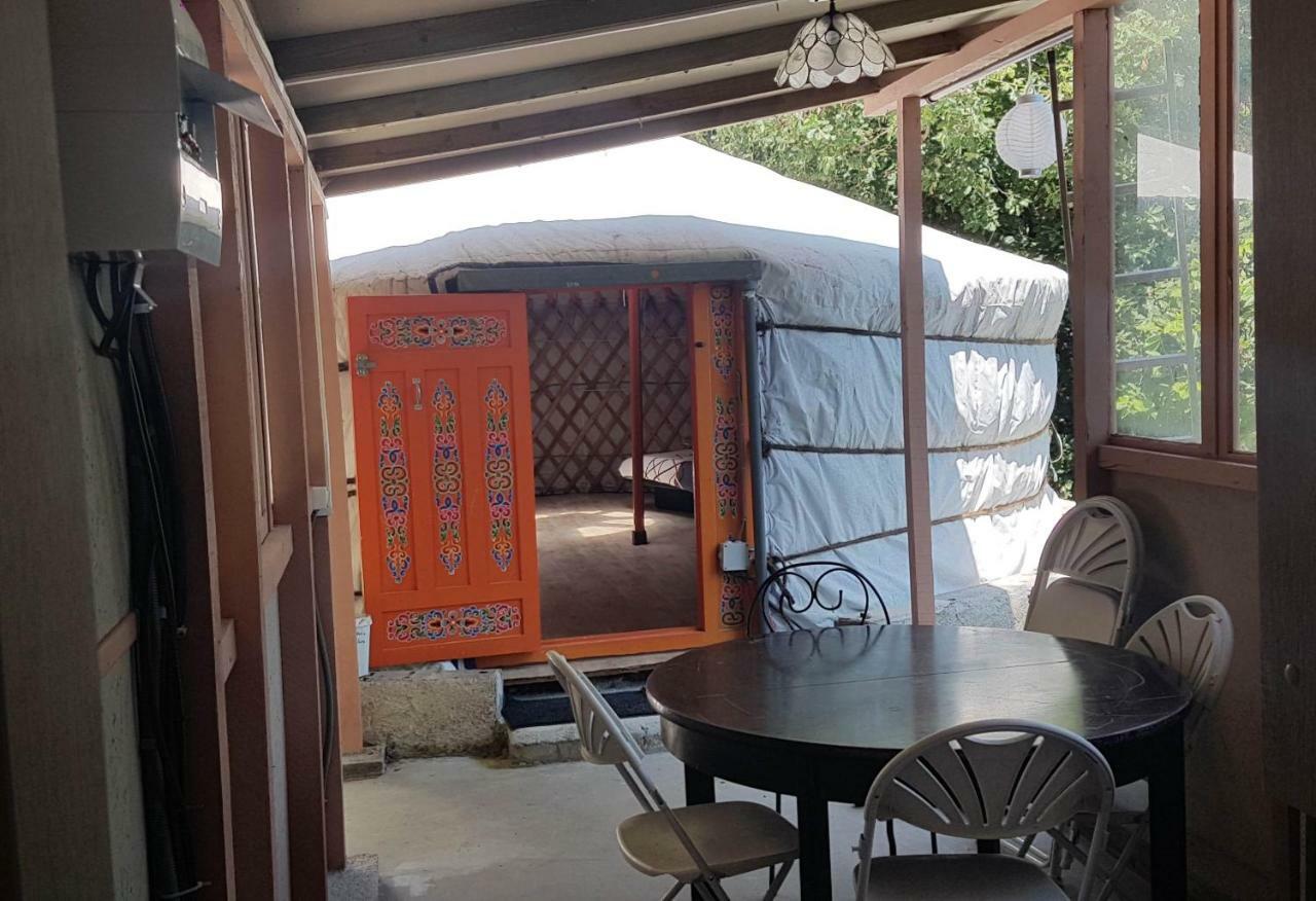 Camping Le P'Tit Bonheur Escaro Luaran gambar