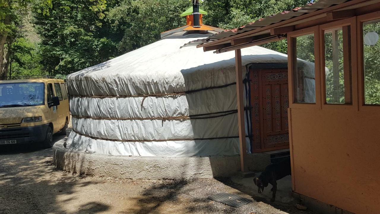 Camping Le P'Tit Bonheur Escaro Luaran gambar