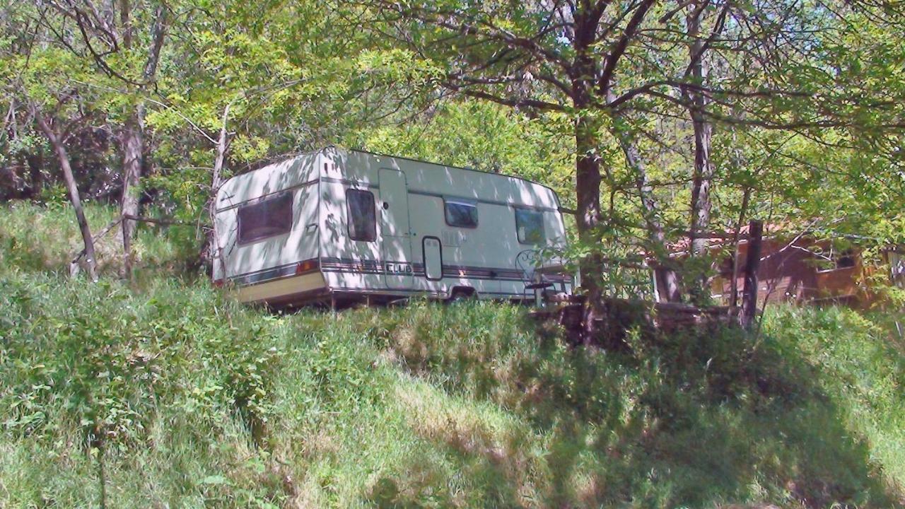 Camping Le P'Tit Bonheur Escaro Luaran gambar