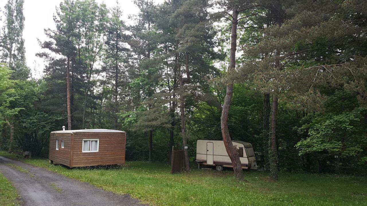 Camping Le P'Tit Bonheur Escaro Luaran gambar